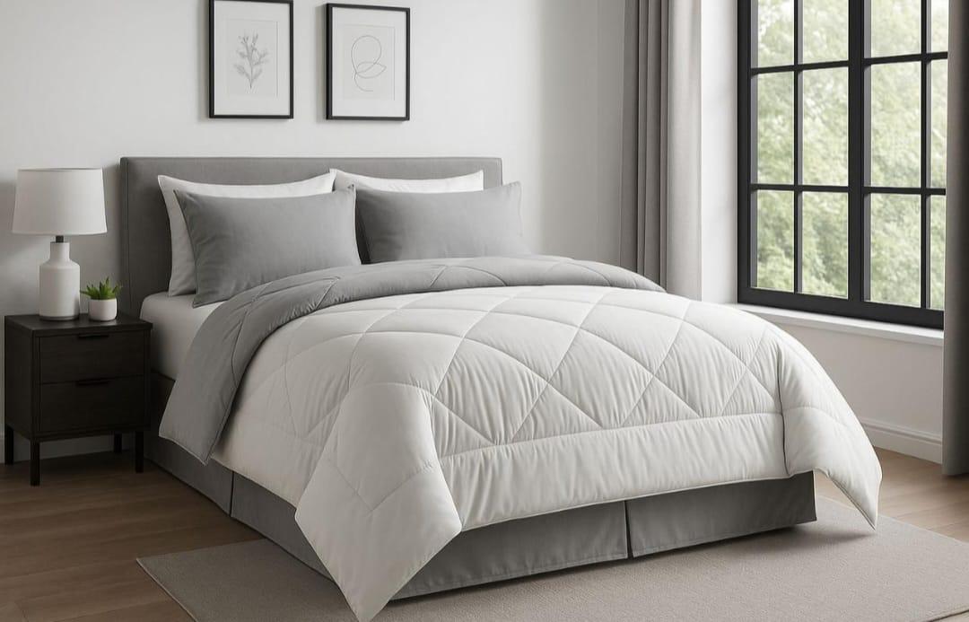 Queen Reversible Comforter Set – 5 Pieces