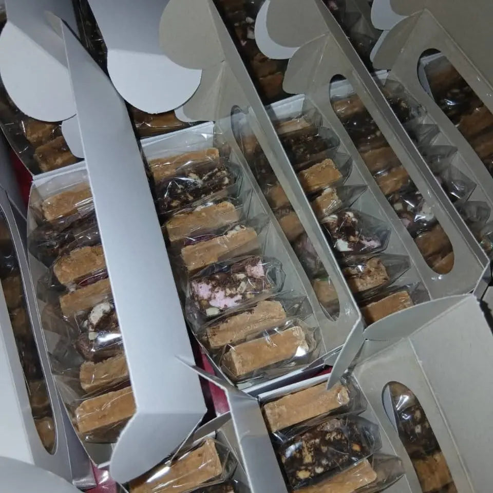 Mixed fudge boksie Candle Galor PTY LTD